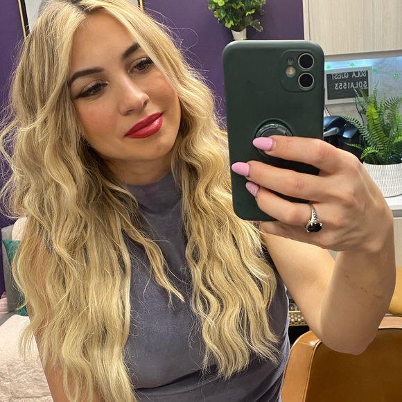 Meet your Posher, Kasia - Picture 2 of 3